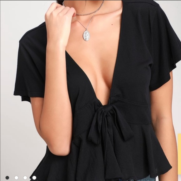 🔥FREE PEOPLE🔥We The Free Knot Me Tie-Front Crop Top Black NWT - Picture 2 of 8